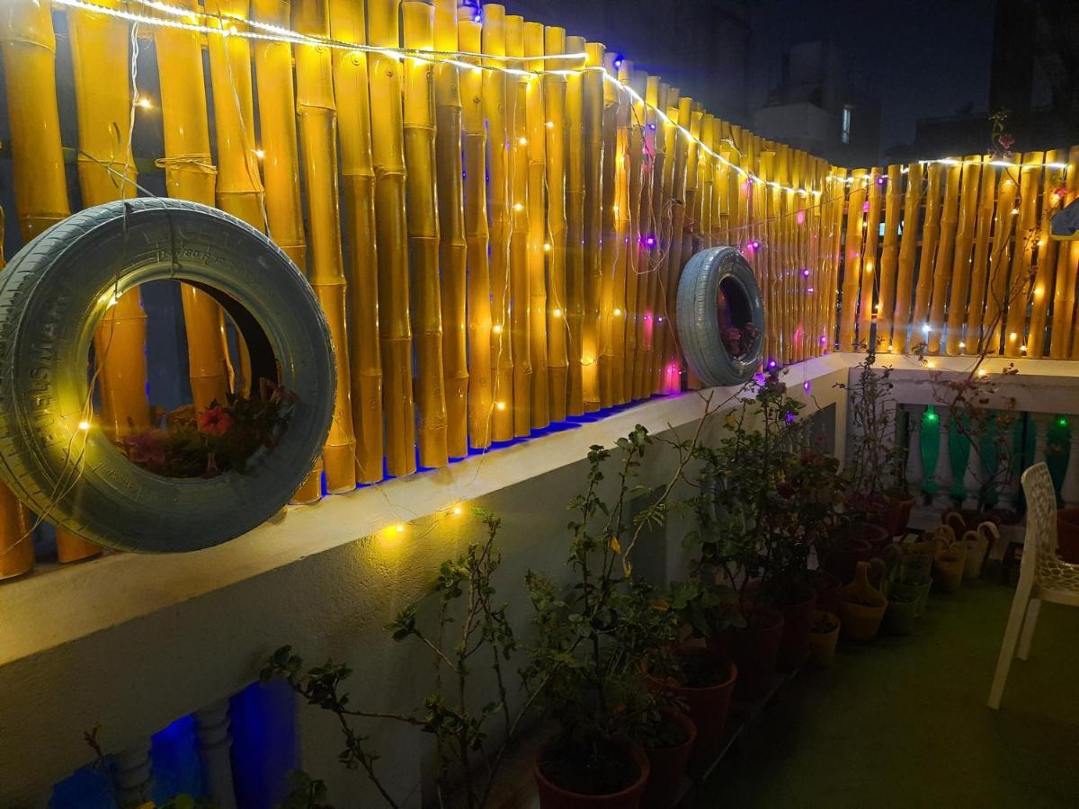 Bubble Beds Hostel Kolkata Exterior photo