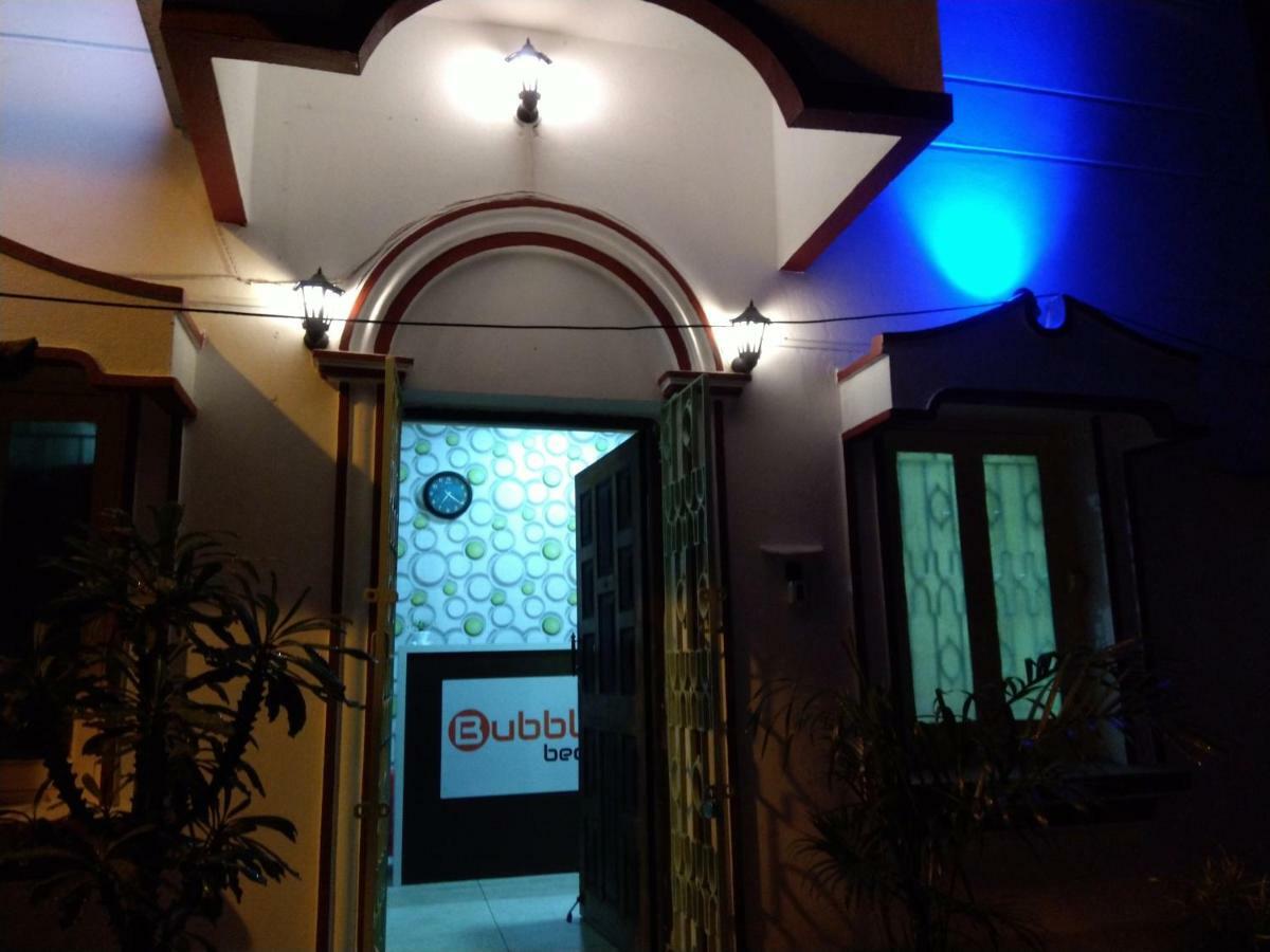 Bubble Beds Hostel Kolkata Exterior photo